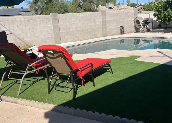 Holiday home Cozy With Sparkling Pool/pet Friendly